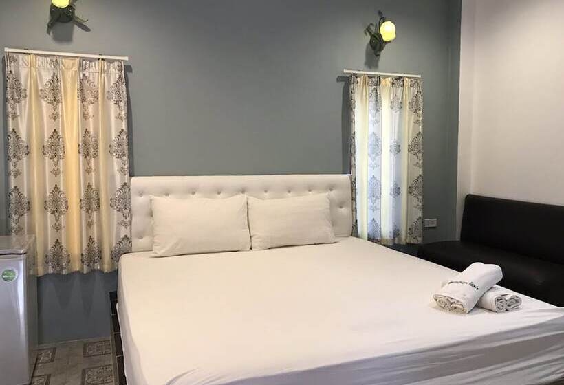 Отель Suphan Wanwarn Resort