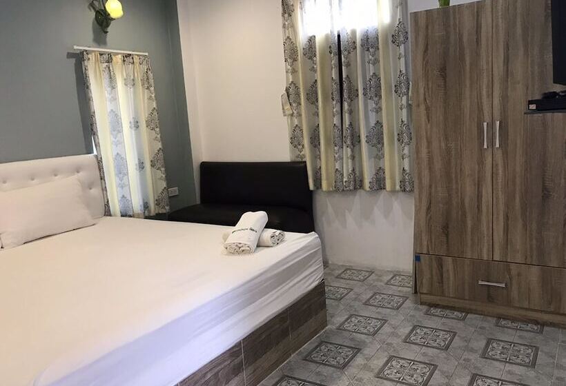 Отель Suphan Wanwarn Resort