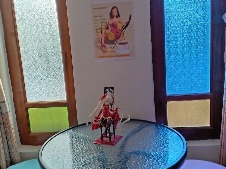 Отель Suphan Wanwarn Resort