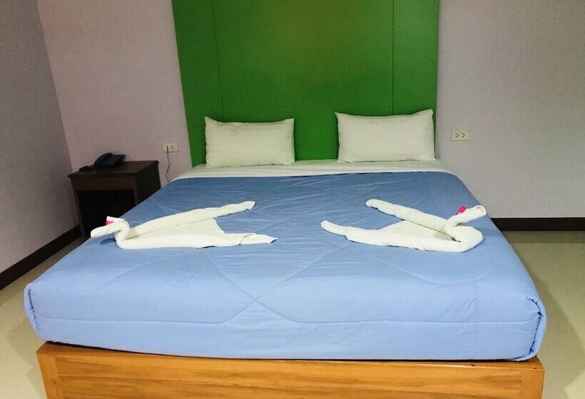 בית מלון כפרי Thanakorn Garden