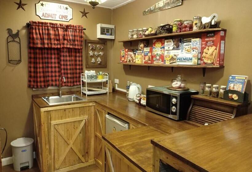 בית מלון כפרי The Green Land Farm