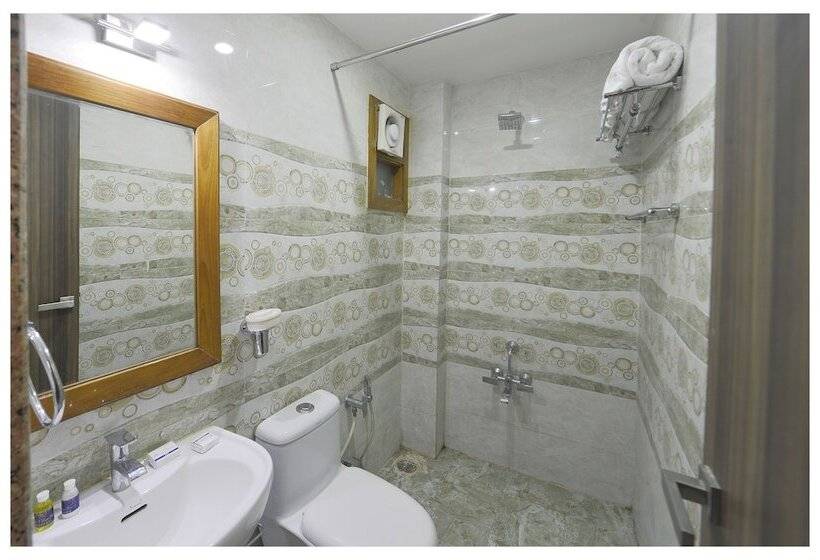 فندق The Lohana Village Resort