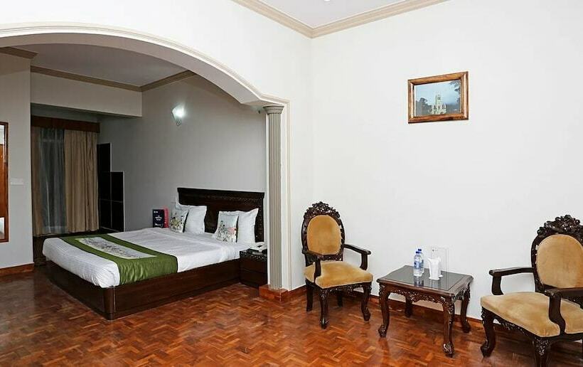 호텔 Summit Naldehra Grand Resort & Spa