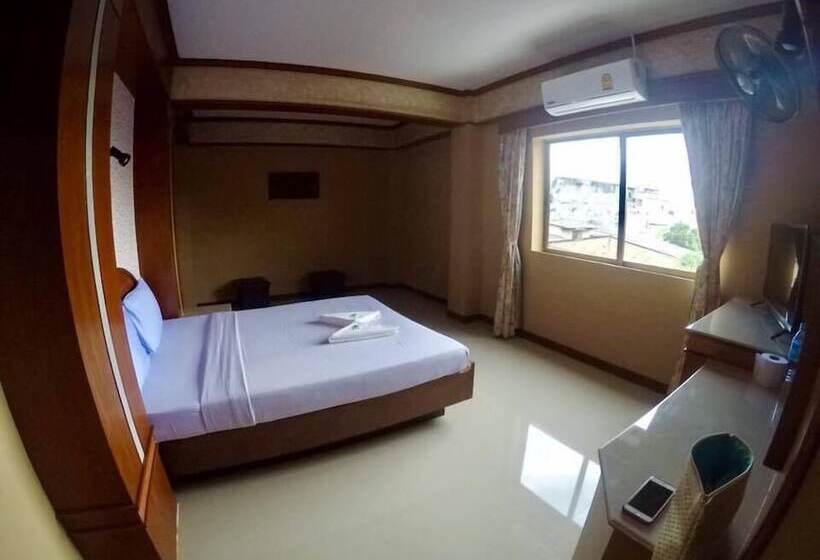 호텔 The Room Padangbesar