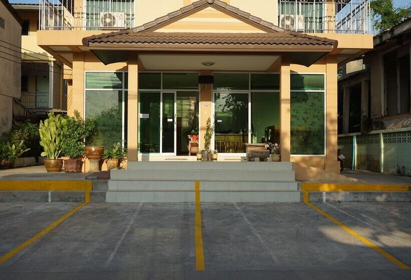 호텔 Thonkla Happyhome