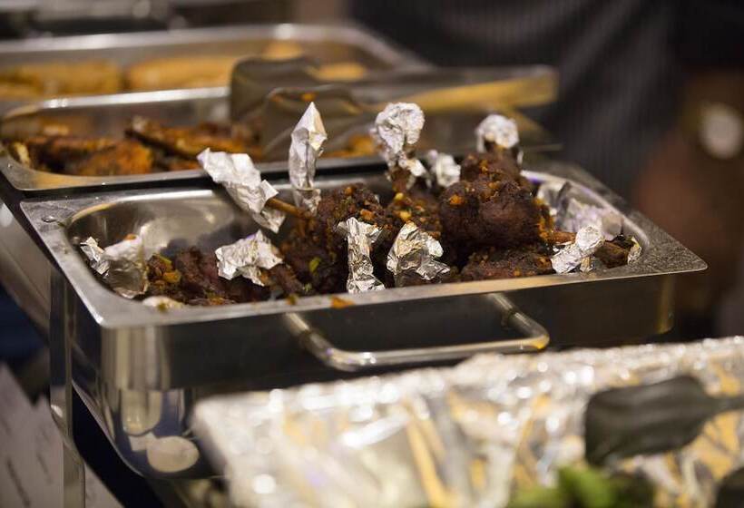 호텔 Ts Royal Grand Attibele, Hosur