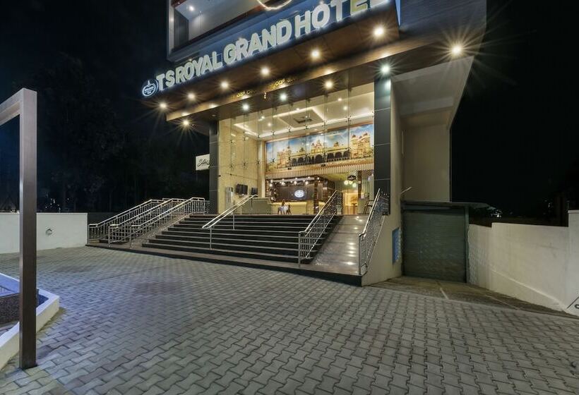 호텔 Ts Royal Grand Attibele, Hosur