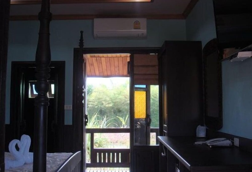 בית מלון כפרי Wangnamkhao Resort