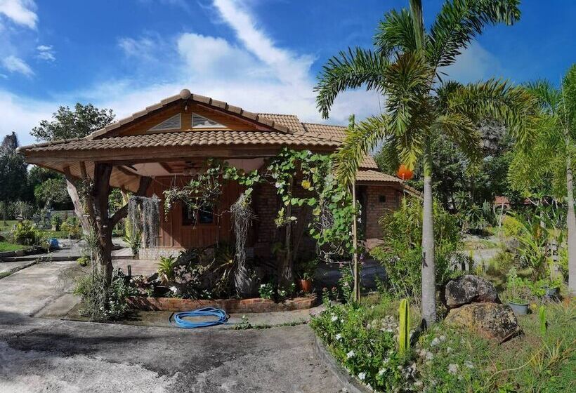 בית מלון כפרי Wangnamkhao Resort