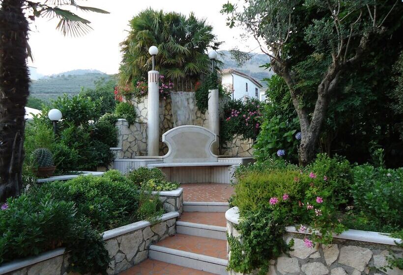 فندق Yellow Park