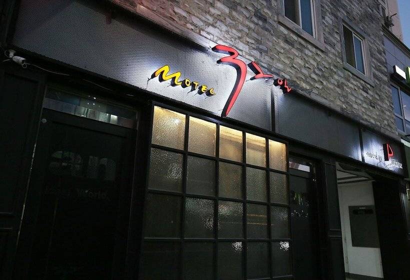 Отель Yeongdong 32 Days