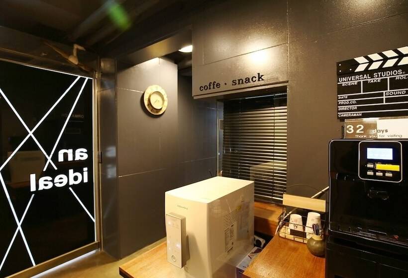 Отель Yeongdong 32 Days