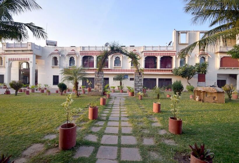 Menal Jungle Safari Resort