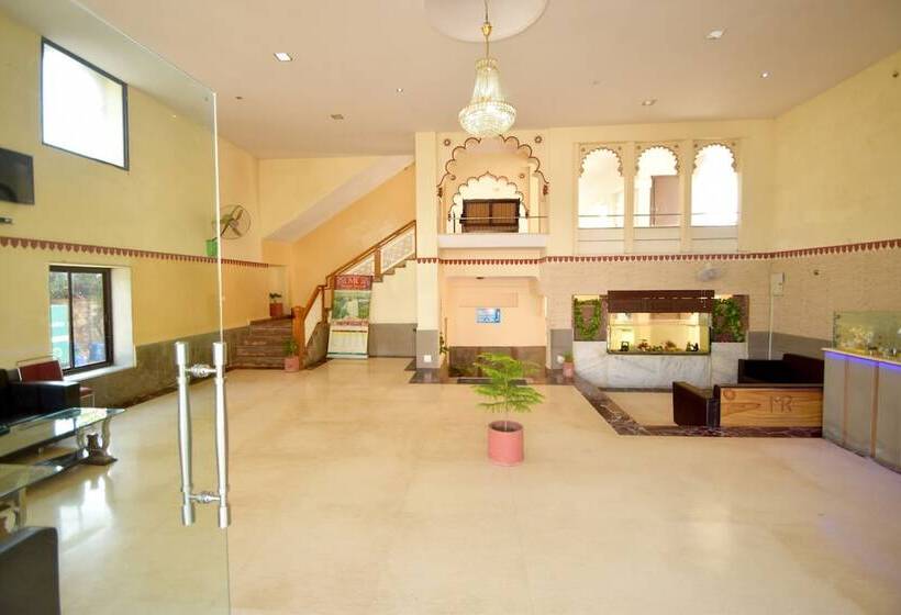 Menal Jungle Safari Resort