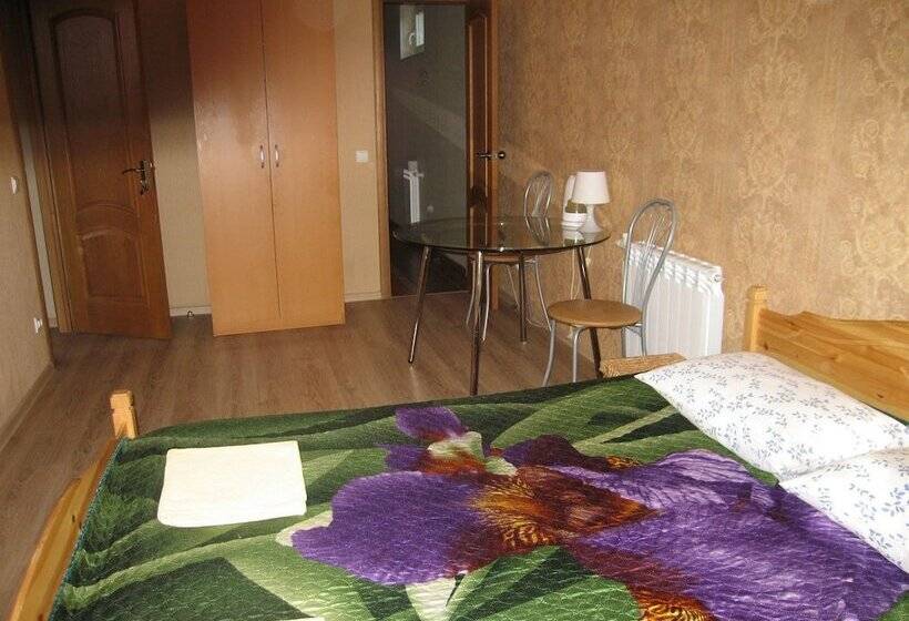 Motel Nadezhda
