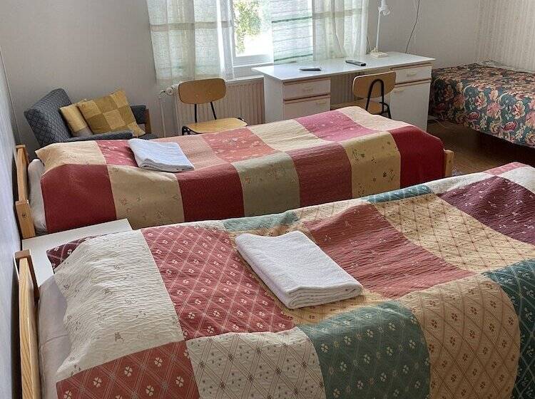 Opintola Bed & Breakfast