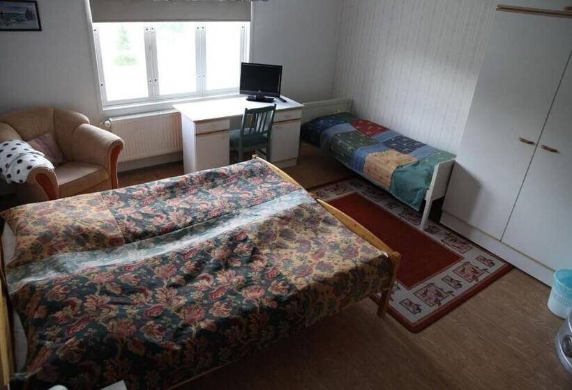 Opintola Bed & Breakfast