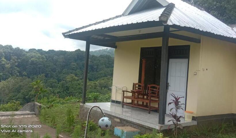 פנסיון Achita Cottages