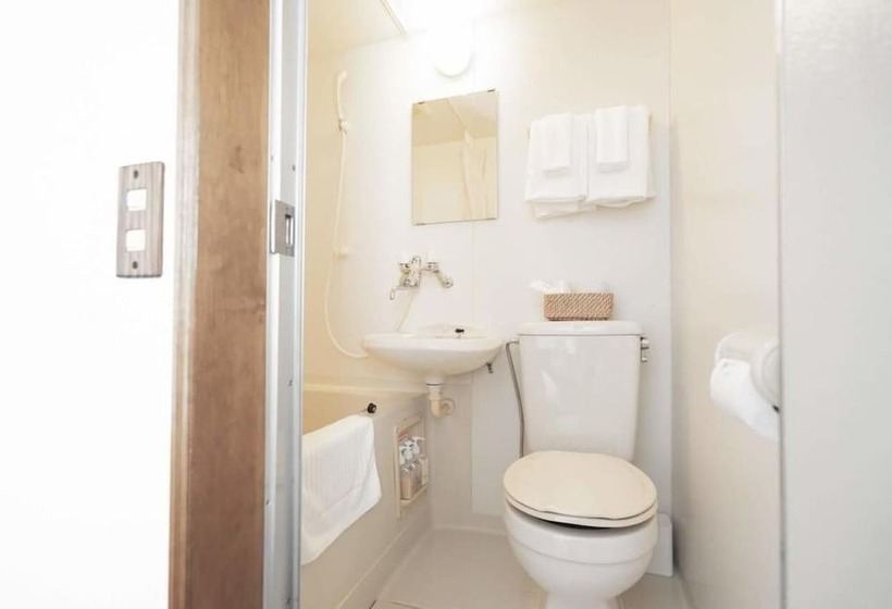 펜션 Beachside Inn Shirahama