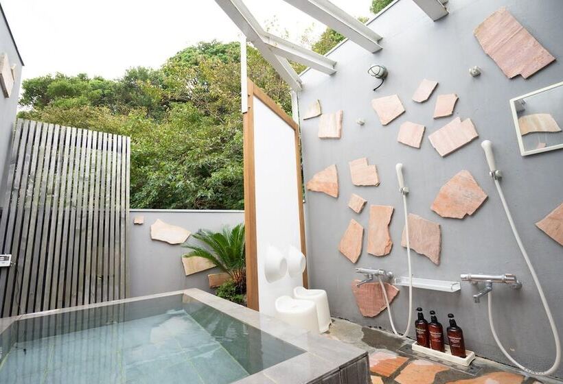 펜션 Beachside Inn Shirahama