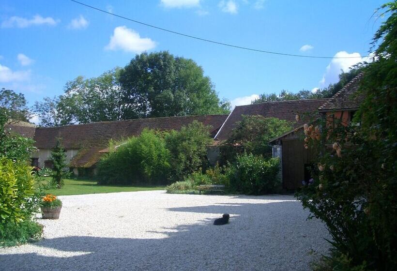 Пансион Chateau Des Roises