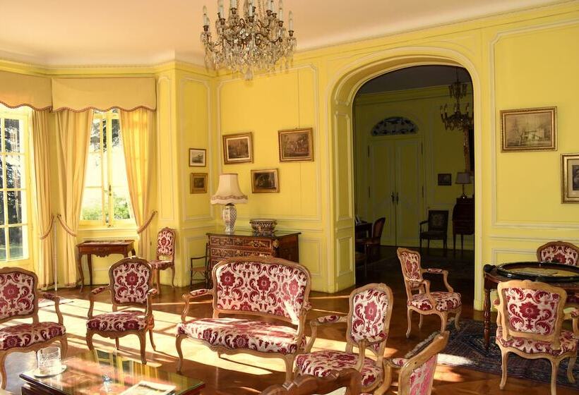 膳宿费 Château De Varambon