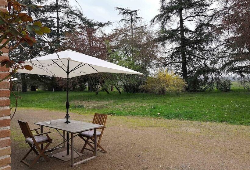 פנסיון Domaine De Roucayrols