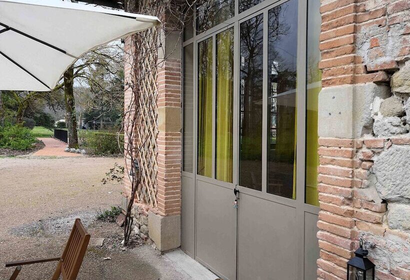 פנסיון Domaine De Roucayrols