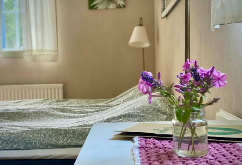 بنسيون Ekologiska Fru Gran B&b I Tiveden