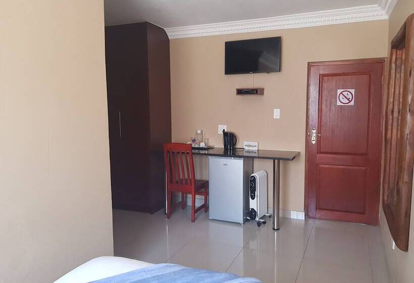 膳宿费 Ekuthuleni Guest House Vosloorus