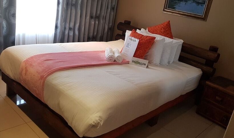 膳宿费 Ekuthuleni Guest House Vosloorus