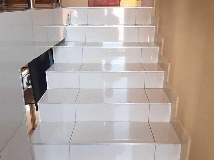 膳宿费 Ekuthuleni Guest House Vosloorus