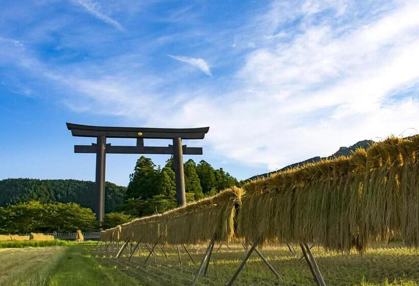 פנסיון Guest Cafe Kuchikumano