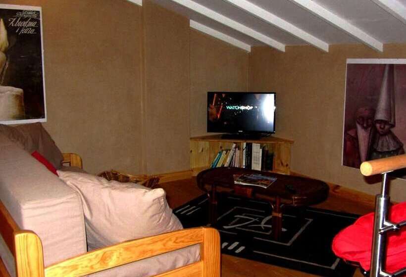 פנסיון La Clé Des Champs