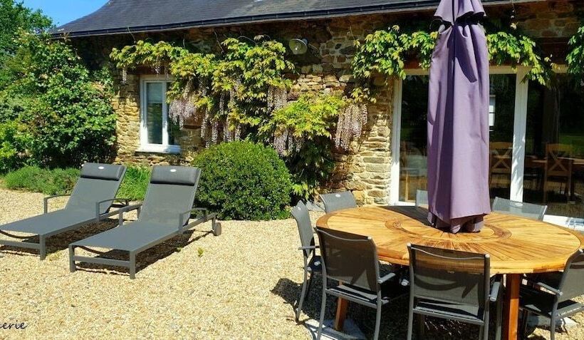 膳宿费 La Forcerie De Chatelais