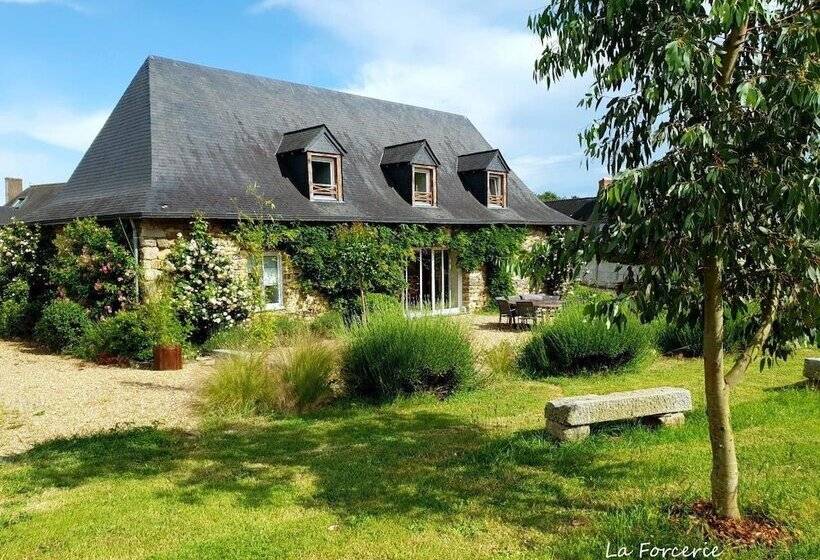 膳宿费 La Forcerie De Chatelais