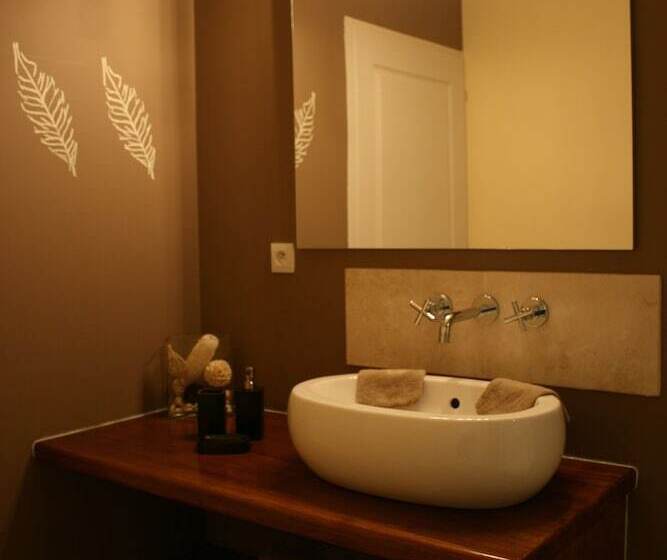 膳宿费 La Forcerie De Chatelais