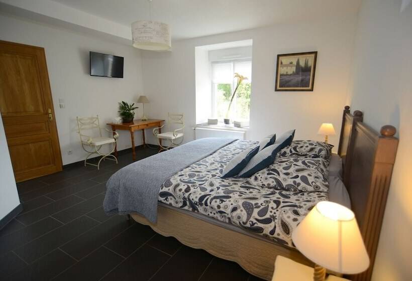 膳宿费 La Forcerie De Chatelais