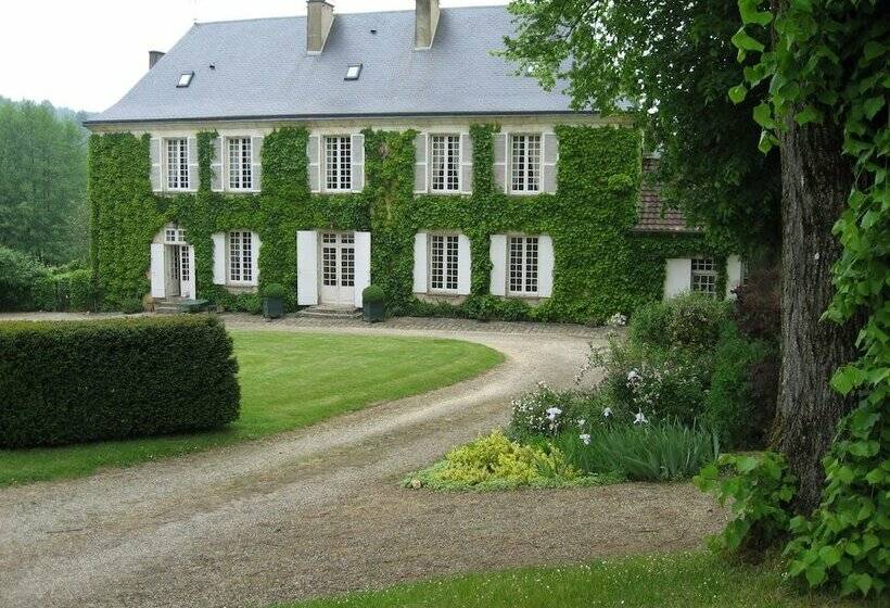 פנסיון Le Bourdil Blanc