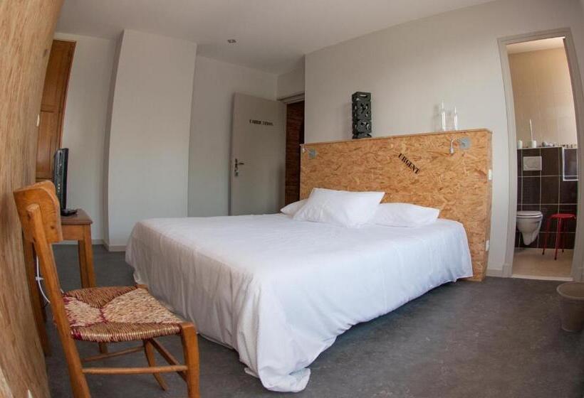 بنسيون Le Jardin De La Reyssouze