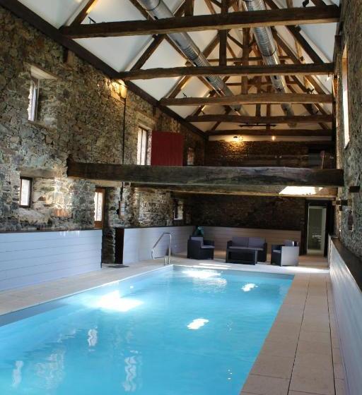 بنسيون Le Manoir De La Vieille Douve