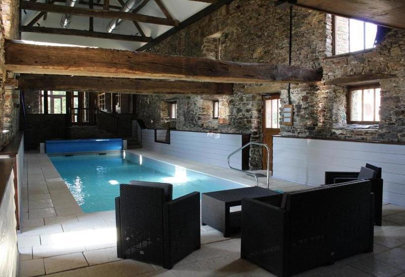 بنسيون Le Manoir De La Vieille Douve