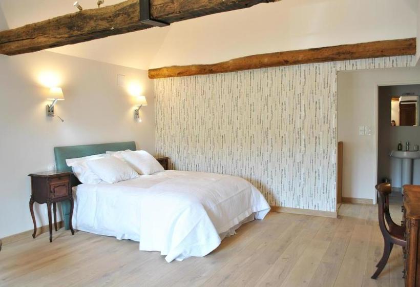 بنسيون Le Manoir De La Vieille Douve