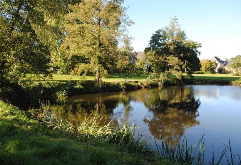 بنسيون Le Manoir De La Vieille Douve