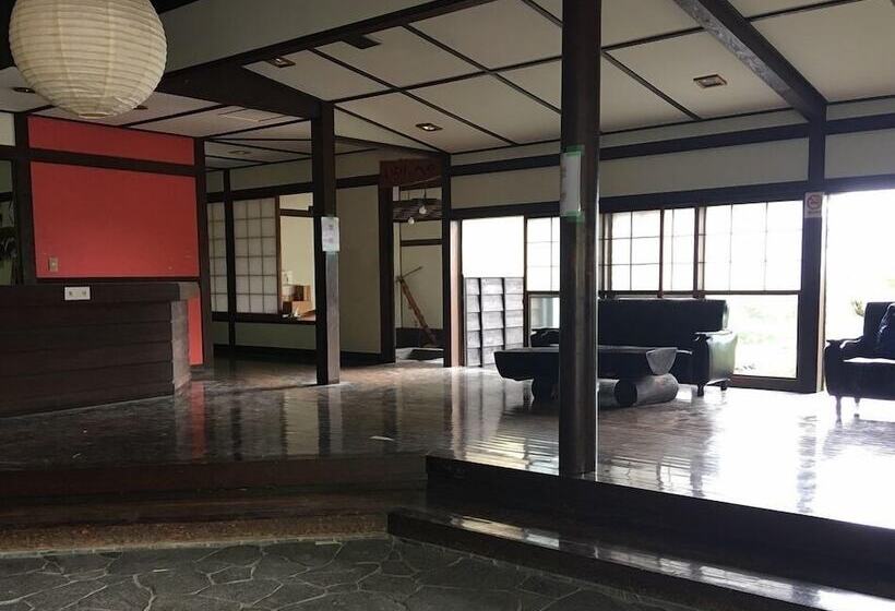 פנסיון Minobushizennosato