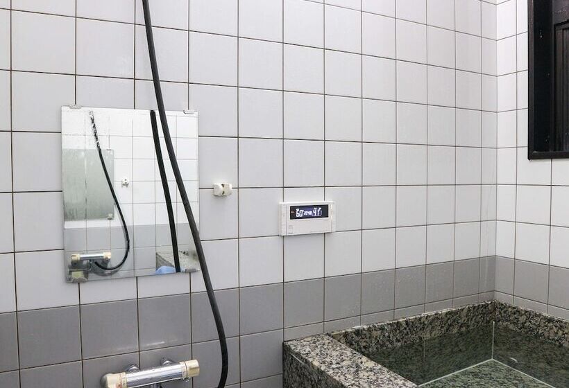 بنسيون Minshuku Kamenoi