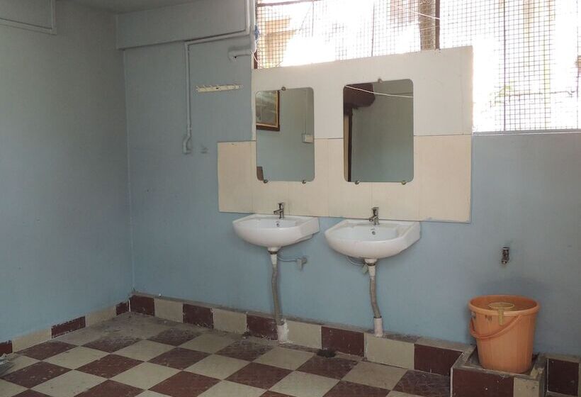 Pensão Mysa   Dandeli Lodge