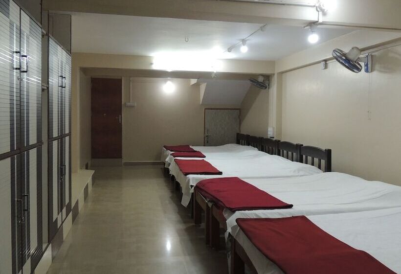 بنسيون Mysa   Dandeli Lodge