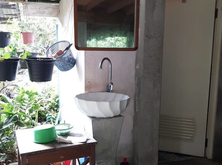 ペンション Petchkiri Homestay