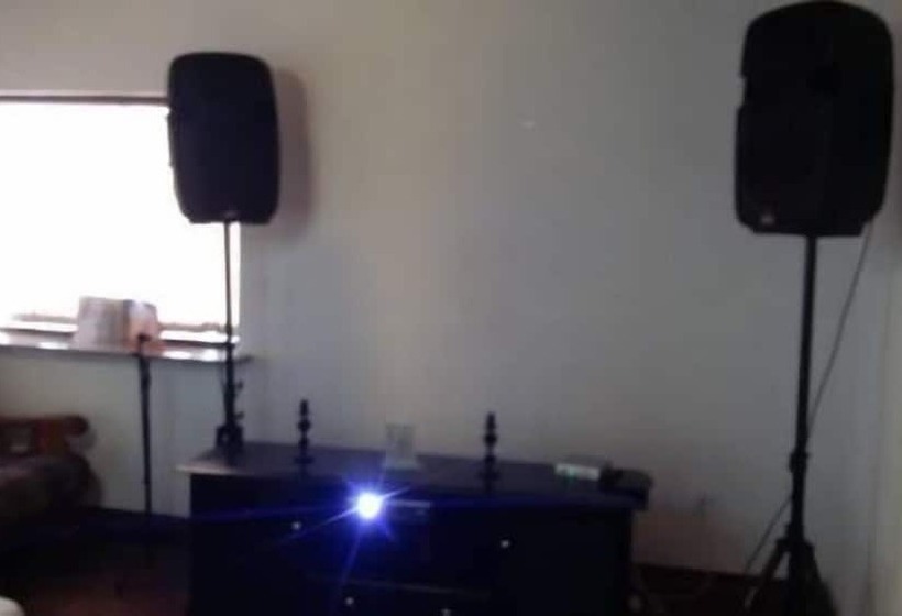 פנסיון Quadj Guesthouse